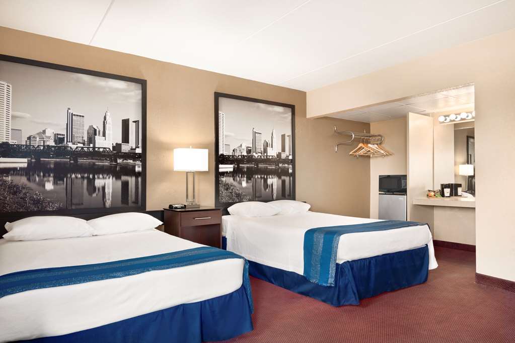 Отель Super 8 By Wyndham Millbury/Toledo Номер фото